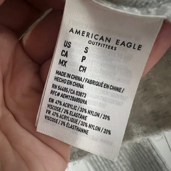 American Eagle Outfitters Sweater - Picture 4 of 4